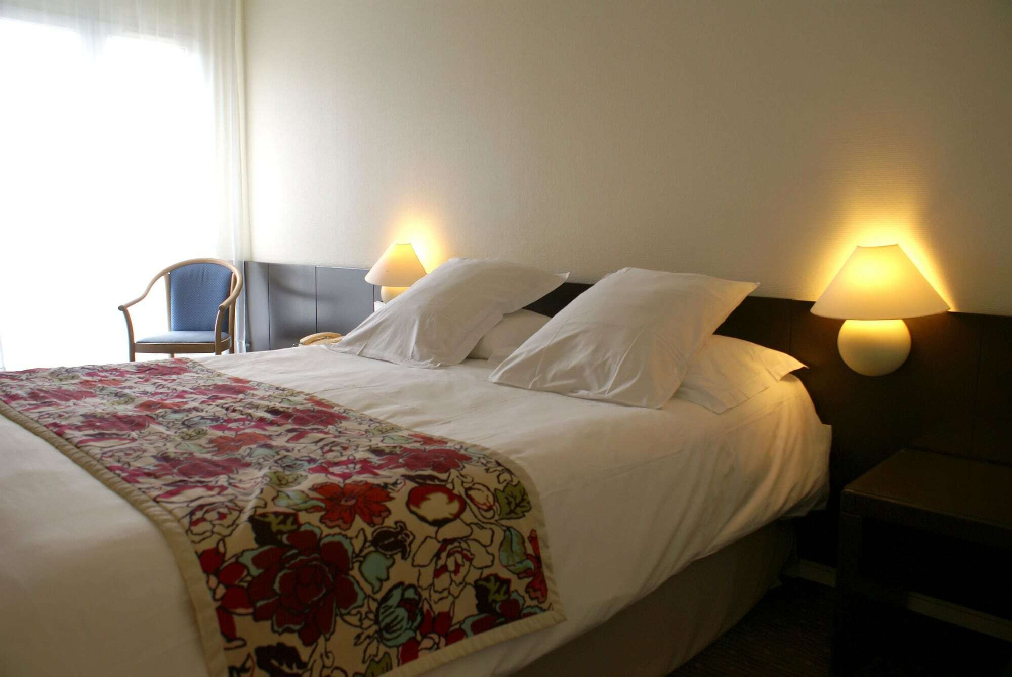 Hotel Valdys Thalasso & Spa - L'Escale Marine Douarnenez Exterior photo