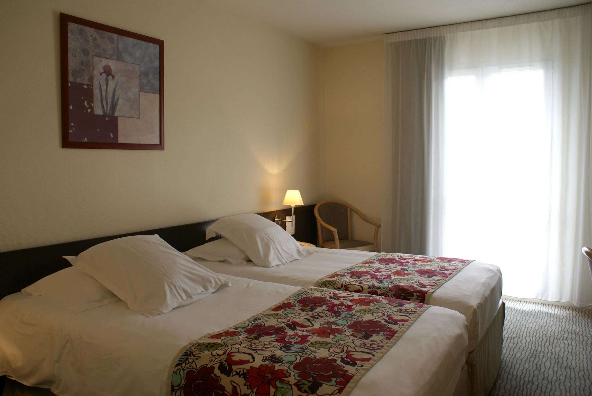 Hotel Valdys Thalasso & Spa - L'Escale Marine Douarnenez Exterior photo
